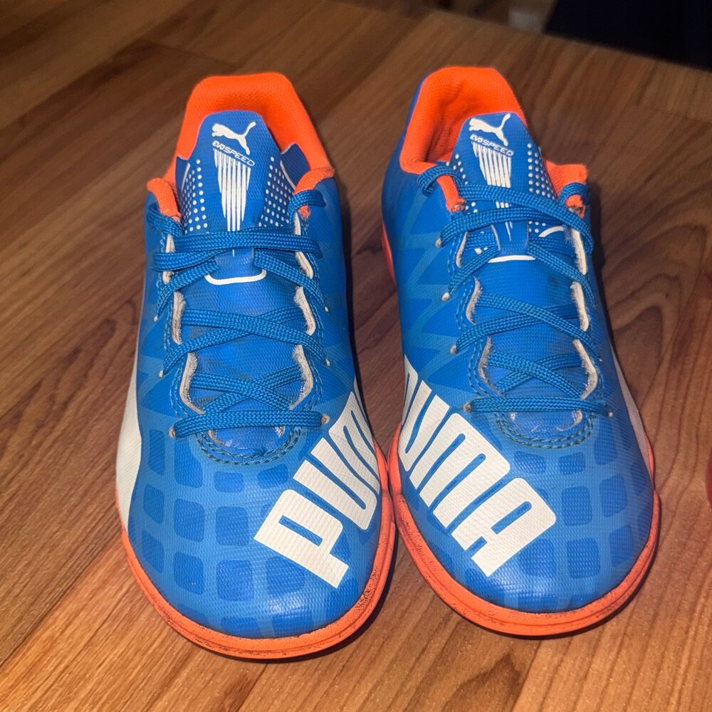 Puma 103296 03 EvoSPEED 4.4 IT boys Athletic Shoes Blue White Orange US 2.5